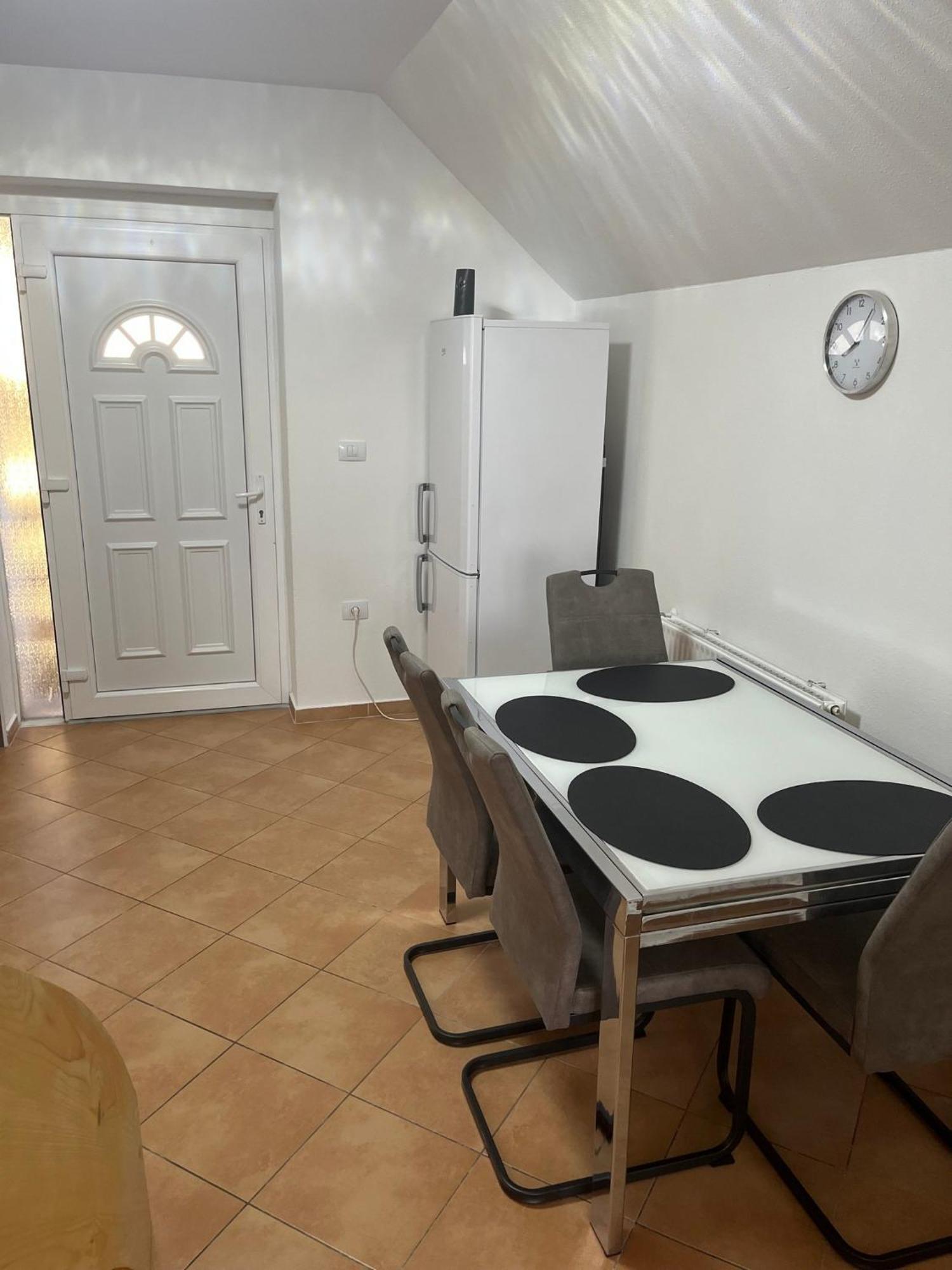 Apartments Malivojevic ゴレンスカ地方 部屋 写真