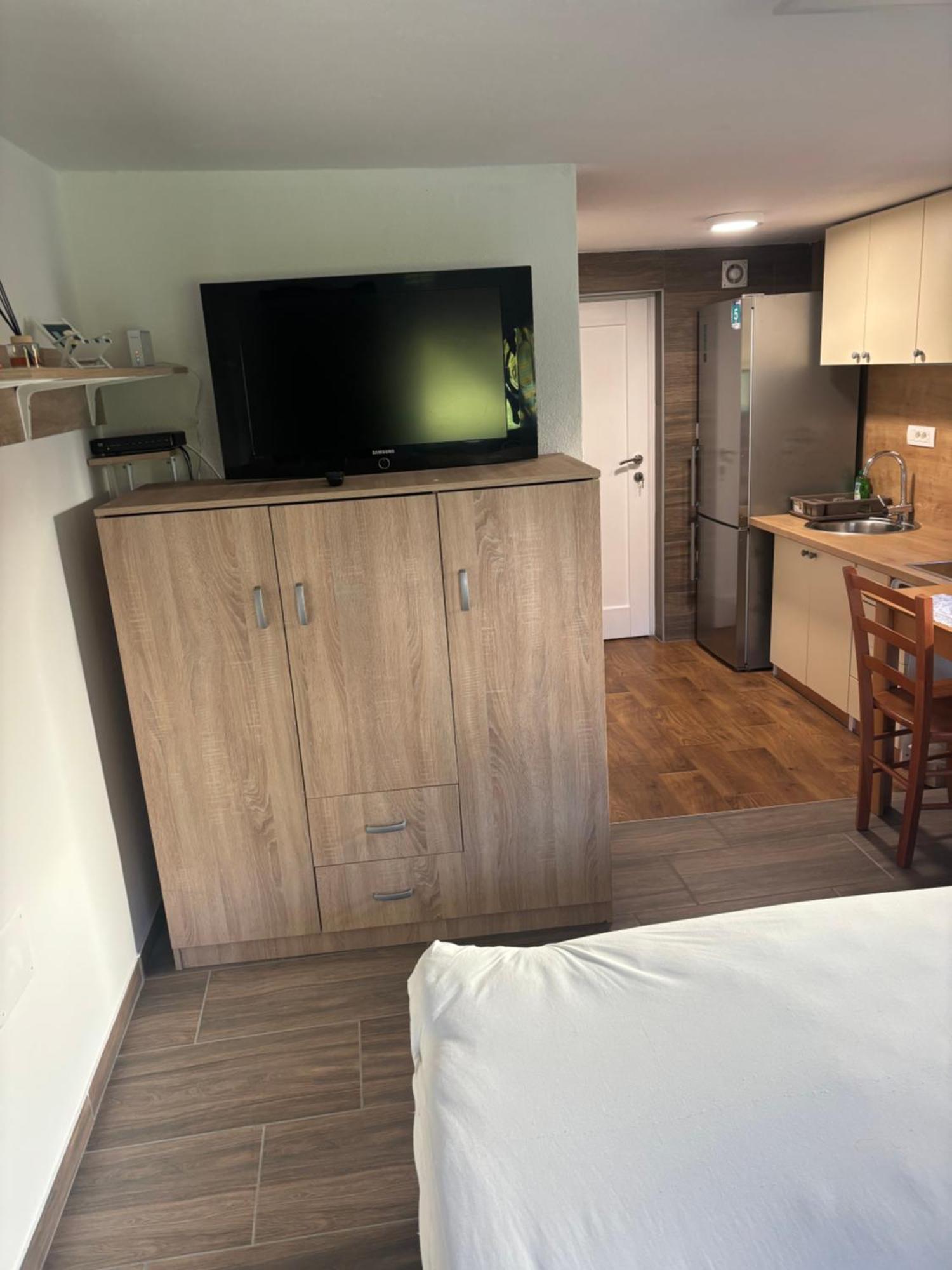 Apartments Malivojevic ゴレンスカ地方 エクステリア 写真
